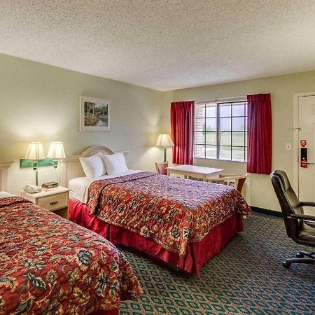 Econo Lodge Falfurrias Hwy 281 Kültér fotó