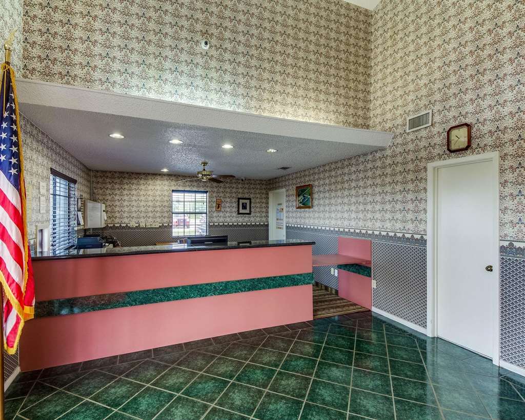Econo Lodge Falfurrias Hwy 281 Beltér fotó