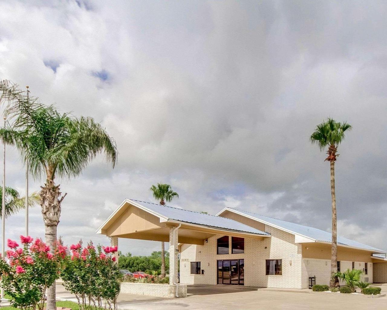 Econo Lodge Falfurrias Hwy 281 Kültér fotó